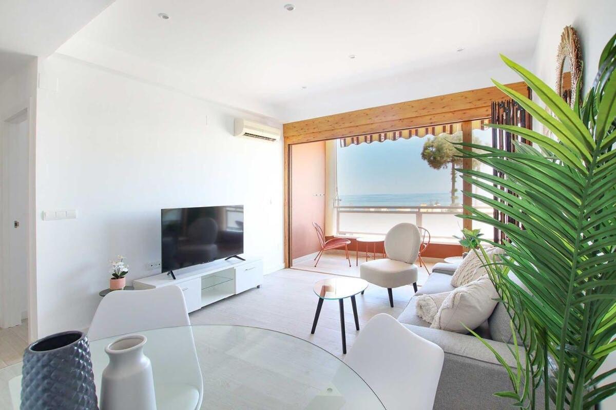 Impresionantes Vistas Al Mar En Torremolinos Apartment Екстериор снимка